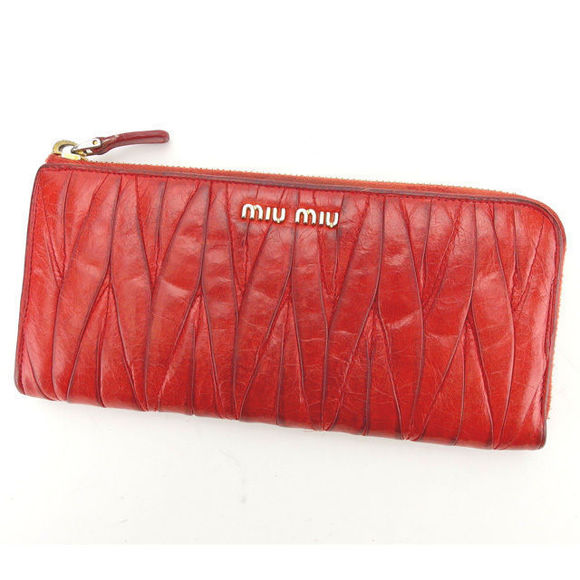 Miu Miu zipper long Wallet red Matelasse - Picture 1 of 6